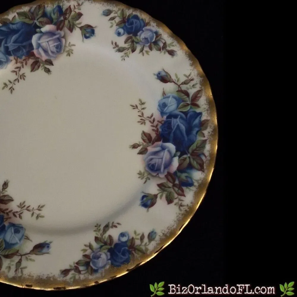 VINTAGE: Royal Albert 